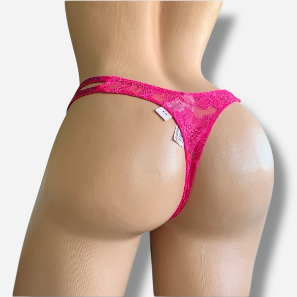 Victoria’s Secret thong panty M new